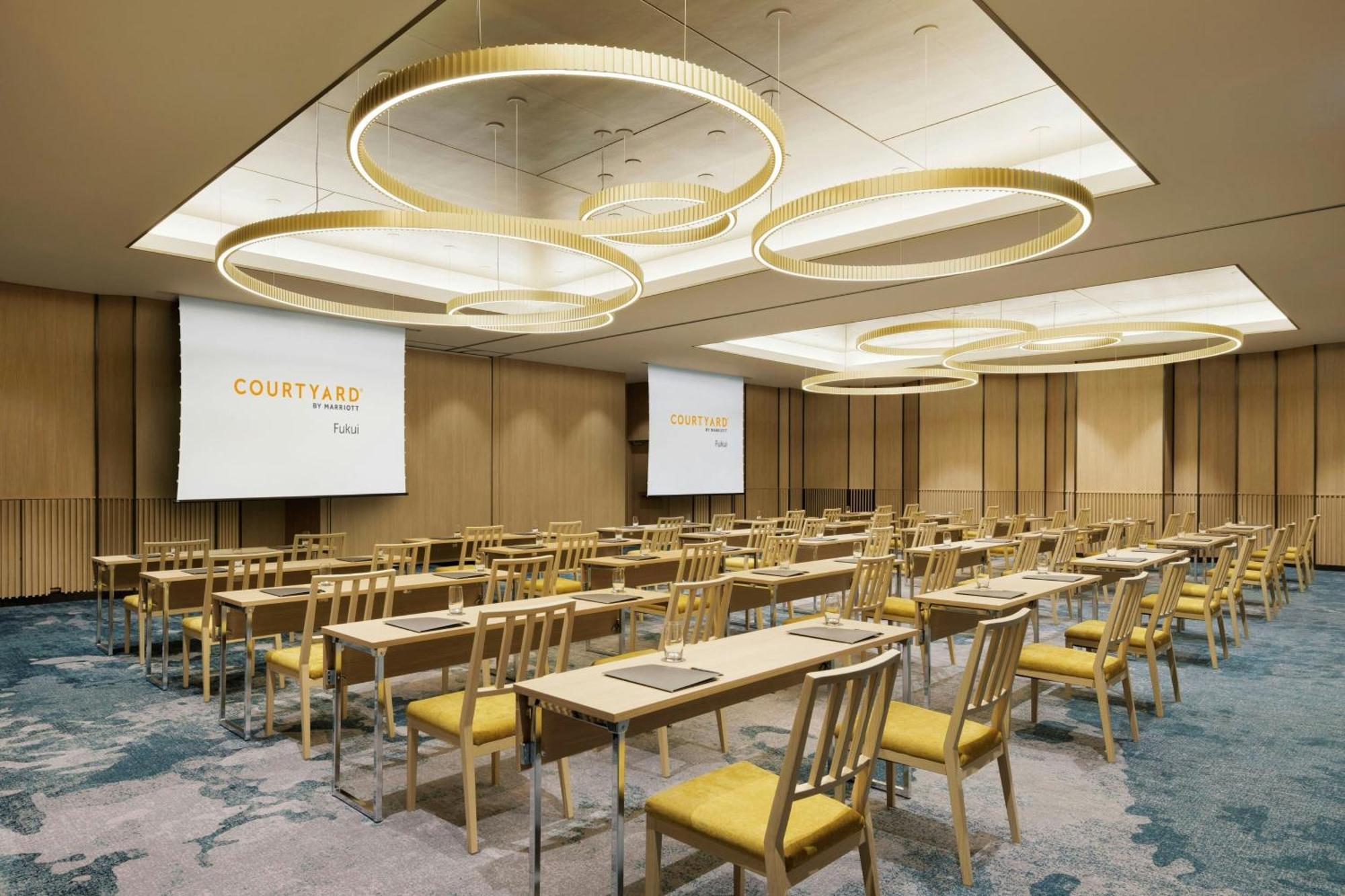 Courtyard By Marriott Fukui Ξενοδοχείο Εξωτερικό φωτογραφία